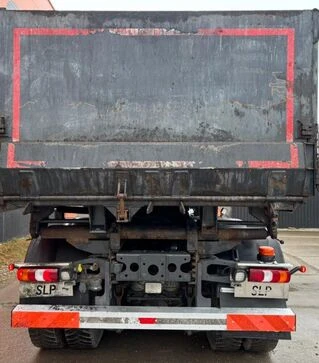 Самосвал Mercedes-Benz Arocs 4151 8x4, 2016 г.в., 64619 км, б/у