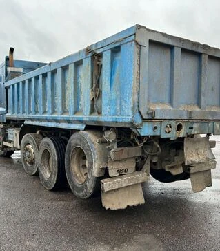Самоскид Sisu E12M, 1400000 км, б/в