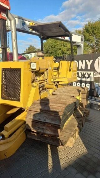 Бульдозер Caterpillar D4C, 2001 г.в., б/у