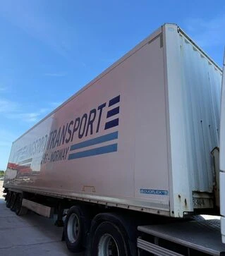 Полуприцеп Krone SD SKAP с фургоном, б/у, 2015 г.в