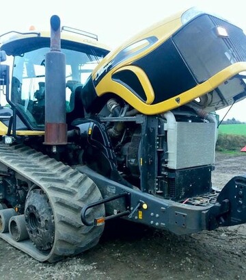 Гусеничный трактор Challenger MT 865, 2003 г.в, 8500 м/ч, б/у - фото 2