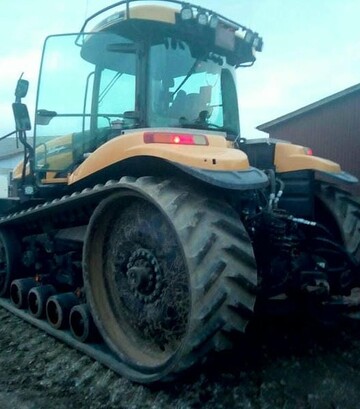 Гусеничный трактор Challenger MT 865, 2003 г.в, 8500 м/ч, б/у - фото 3