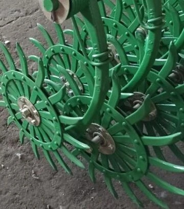 Борона ротаційна навісна John Deere 400, 4,5 м, диск ∅520 мм, б/в - фото 3