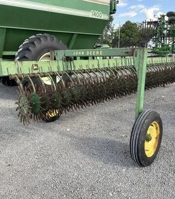 Борона ротаційна John Deere 400, 9 м, з транспортним візком, б/в - фото 3