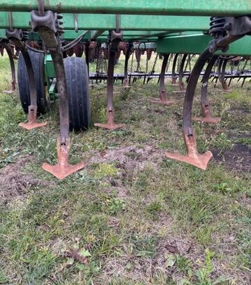 Культиватор John Deere 980, 11,2 м, с пальцевой бороной, б/у - фото 2