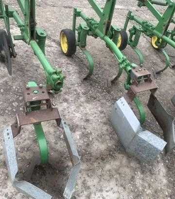 Культиватор просапний John Deere RM, міжряддя 70 см, б/в - фото 3