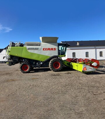 Зернозбиральний комбайн Claas Lexion 600 4WD, б/в - фото 2