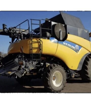 Зернозбиральний комбайн New Holland CR 8.90, 2016 р.в, 2455 м/год, б/в - фото 3