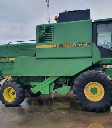 Зернозбиральний комбайн John Deere 1188, 1992 р.в, 5000 м/год, б/в - фото 3