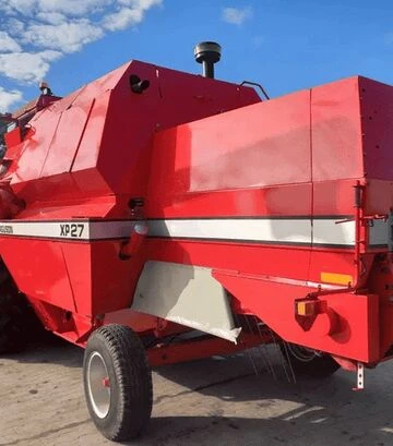 Зерноуборочный комбайн Massey Ferguson 27 XP, 1990 г.в, 5000 м/ч, б/у - фото 2