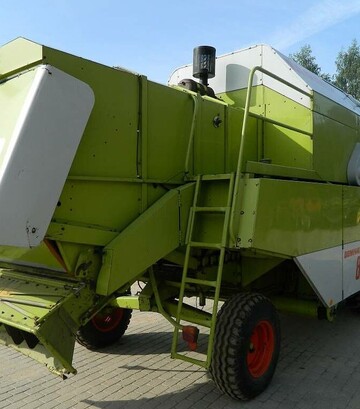 Зернозбиральний комбайн Claas Dominator 86, 1983 р.в, 2714 м/год, б/в - фото 3
