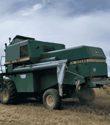 Зерноуборочный комбайн John Deere 1075, 1984 г.в, 5000 м/ч, б/у - фото 2