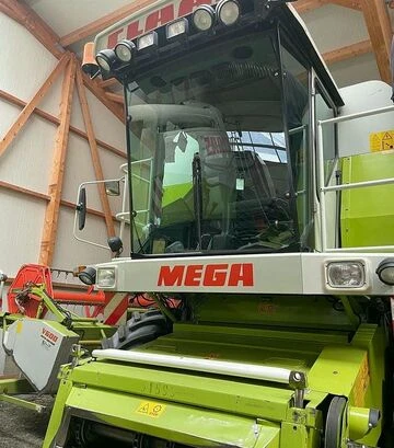 Зерноуборочный комбайн Claas Mega 208, 1995 г.в, 3505 м/ч, б/у - фото 2
