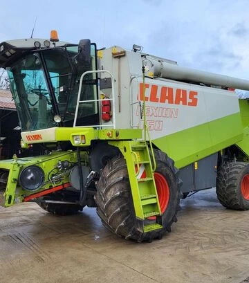 Зерноуборочный комбайн Claas Lexion 460, 2001 г.в, 6900 м/ч, б/у - фото 2