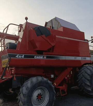 Зернозбиральний комбайн Case IH 2388, 2004 р.в, 4187 м/год, б/в - фото 3