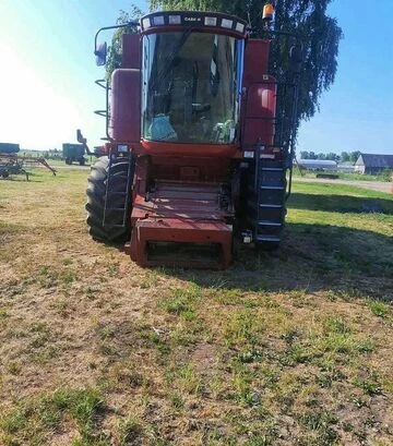 Зерноуборочный комбайн Case IH 2388, 2007 г.в, 3394 м/ч, б/у - фото 2