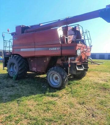 Зерноуборочный комбайн Case IH 2388, 2007 г.в, 3394 м/ч, б/у - фото 3