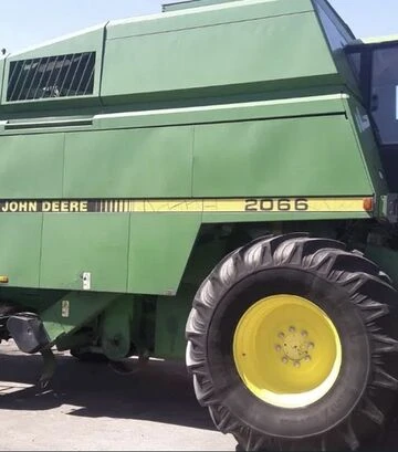 Зернозбиральний комбайн John Deere 2066, 1996 р.в, 5000 м/год, б/в - фото 2