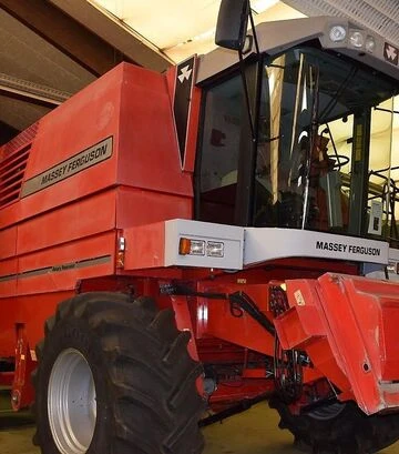 Зернозбиральний комбайн Massey Ferguson MF 40, 1999 р.в, 2100 м/год, б/в - фото 3