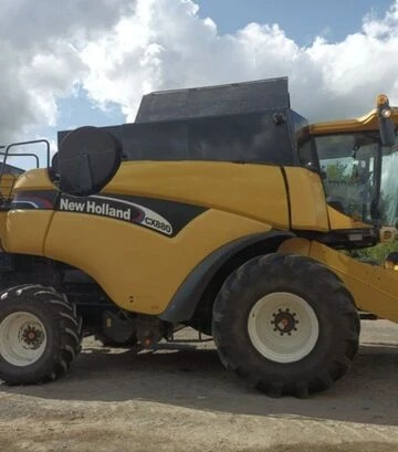 Зернозбиральний комбайн New Holland CX8080, 2007 р.в, 3820 м/год, б/в - фото 2
