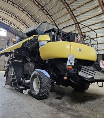 Зернозбиральний комбайн New Holland CR 9080, 2007 р.в, 4568 м/год, б/в - фото 3