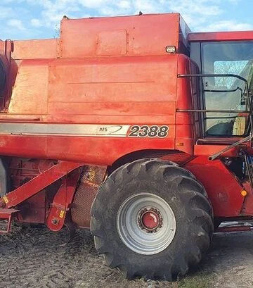 Зернозбиральний комбайн Case IH 2388, 2007 р.в, 2996 м/год, б/в - фото 3