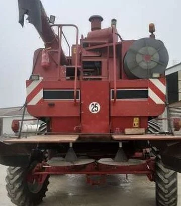 Зернозбиральний комбайн Case IH 2188, 1997 р.в, 2825 м/год, б/в - фото 2