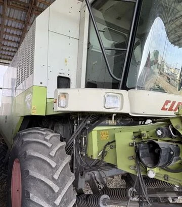 Зерноуборочный комбайн Claas Mega 350, 2006 г.в, 5000 м/ч, б/у - фото 3