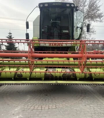 Зерноуборочный комбайн Claas Avero 160, 2013 г.в, 1560 м/ч, б/у - фото 2