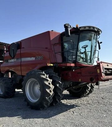 Зернозбиральний комбайн Case IH 8230, 2014 р.в, 2816 м/год, б/в - фото 3