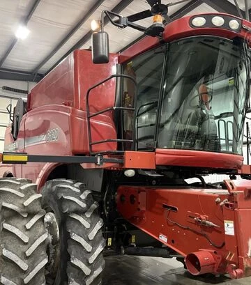 Зерноуборочный комбайн Case IH 8120, 2011 г.в, 2610 м/ч, б/у - фото 2