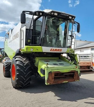 Зерноуборочный комбайн Claas Lexion 570, 2009 г.в, 4300 м/ч, б/у - фото 2