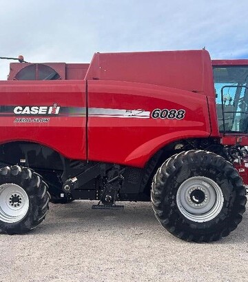 Зернозбиральний комбайн Case IH 6088, 2010 р.в, 2799 м/год, б/в - фото 2