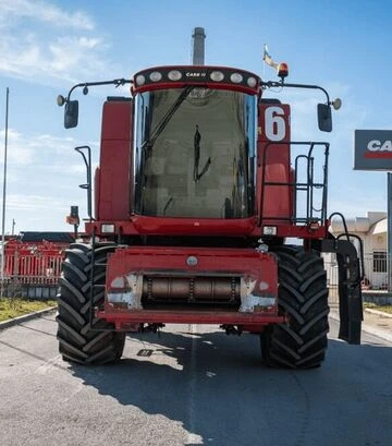 Зернозбиральний комбайн Case IH 6088, 2011 р.в, 5320 м/год, б/в - фото 3