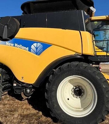 Зернозбиральний комбайн New Holland CR 9080, 2011 р.в, 2407 м/год, б/в - фото 3