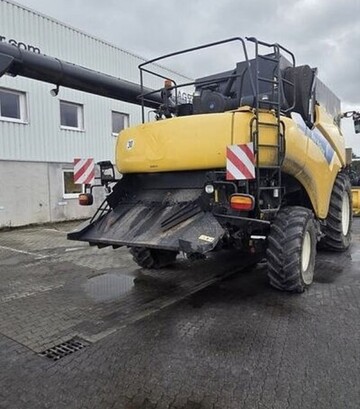 Зернозбиральний комбайн New Holland CR 9080, 2012 р.в, 3977 м/год, б/в - фото 3