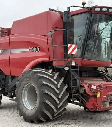 Зернозбиральний комбайн Case IH 7088, 2010 р.в, 1930 м/год, б/в - фото 2