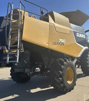 Зернозбиральний комбайн Claas Lexion 750, 2013 р.в, 2320 м/год, б/в - фото 3