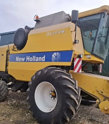 Зернозбиральний комбайн New Holland TC 5080, 2008 р.в, 2092 м/год, б/в - фото 2