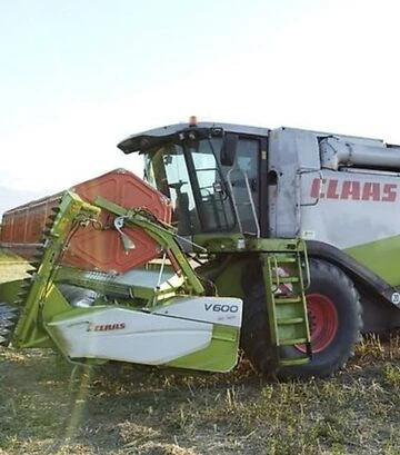 Зерноуборочный комбайн Claas Lexion 540, 2005 г.в, 2700 м/ч, б/у - фото 2