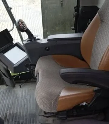 Зернозбиральний комбайн Claas Lexion 600, 2008 р.в, 2700 м/год, б/в - фото 3