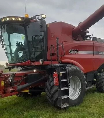 Зернозбиральний комбайн Case IH Axial-Flow 8230, 2013 р.в, 3398 м/год, б/в - фото 2