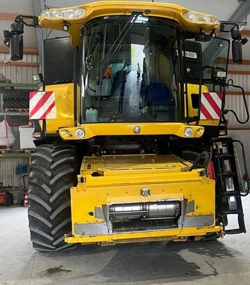 Зернозбиральний комбайн New Holland CR8080, 2013 р.в, 3020 м/год, б/в - фото 3