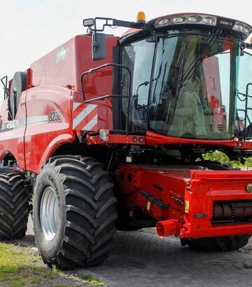 Зернозбиральний комбайн Case IH 8230, 2014 р.в, 3872 м/год, б/в - фото 2