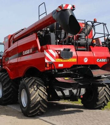 Зернозбиральний комбайн Case IH 8230, 2014 р.в, 3872 м/год, б/в - фото 3