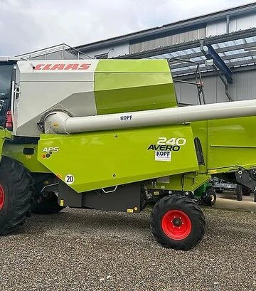 Зерноуборочный комбайн Claas Avero 240, 2021 г.в, 203 м/ч, б/у - фото 3