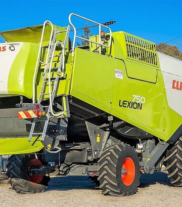 Зерноуборочный комбайн Claas Lexion 750, 2012 г.в, 1650 м/ч, б/у - фото 2