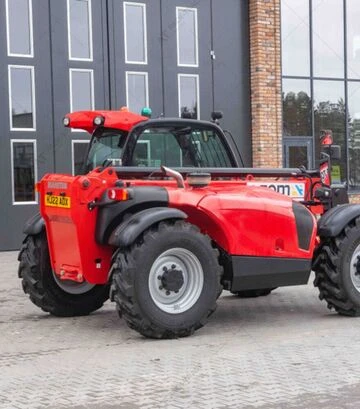 Телескопический погрузчик MANITOU MT933, 2022 г., 251 м/ч, б/у - фото 3