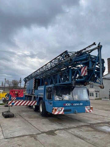 Кран башенный самоходный LIEBHERR MK80, 2001 г.в., б/у - фото 3