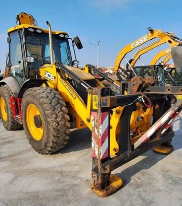Экскаватор-погрузчик JCB 5CX WASTEMASTER, 2017 г.в., 5840 м/ч, б/у - фото 2